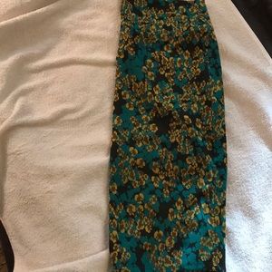 XL LulaRoe Cassie Skirt